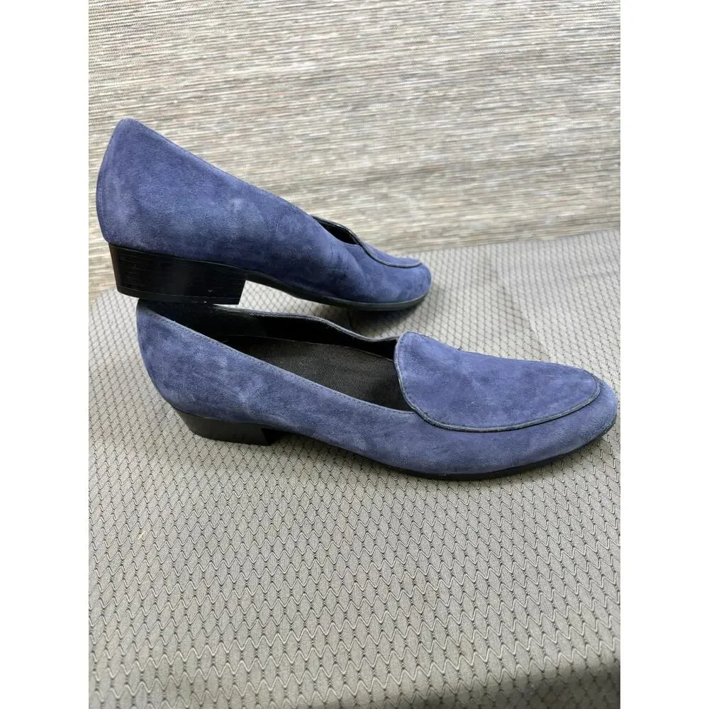 Munro Womens Size 10.5N Deep Blue Suede Slip On Loafer Flats USA - Picture 1 of 10